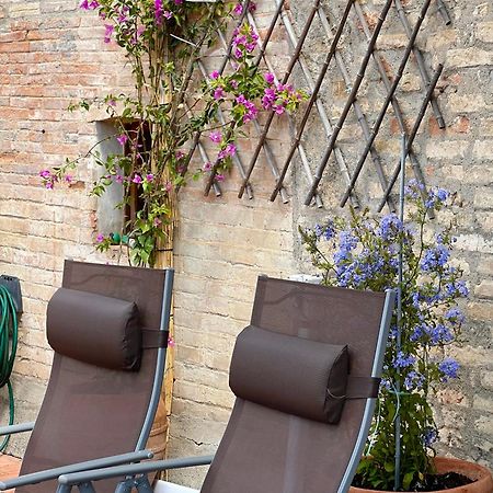 Le Viole Apartment San Gimignano Luaran gambar