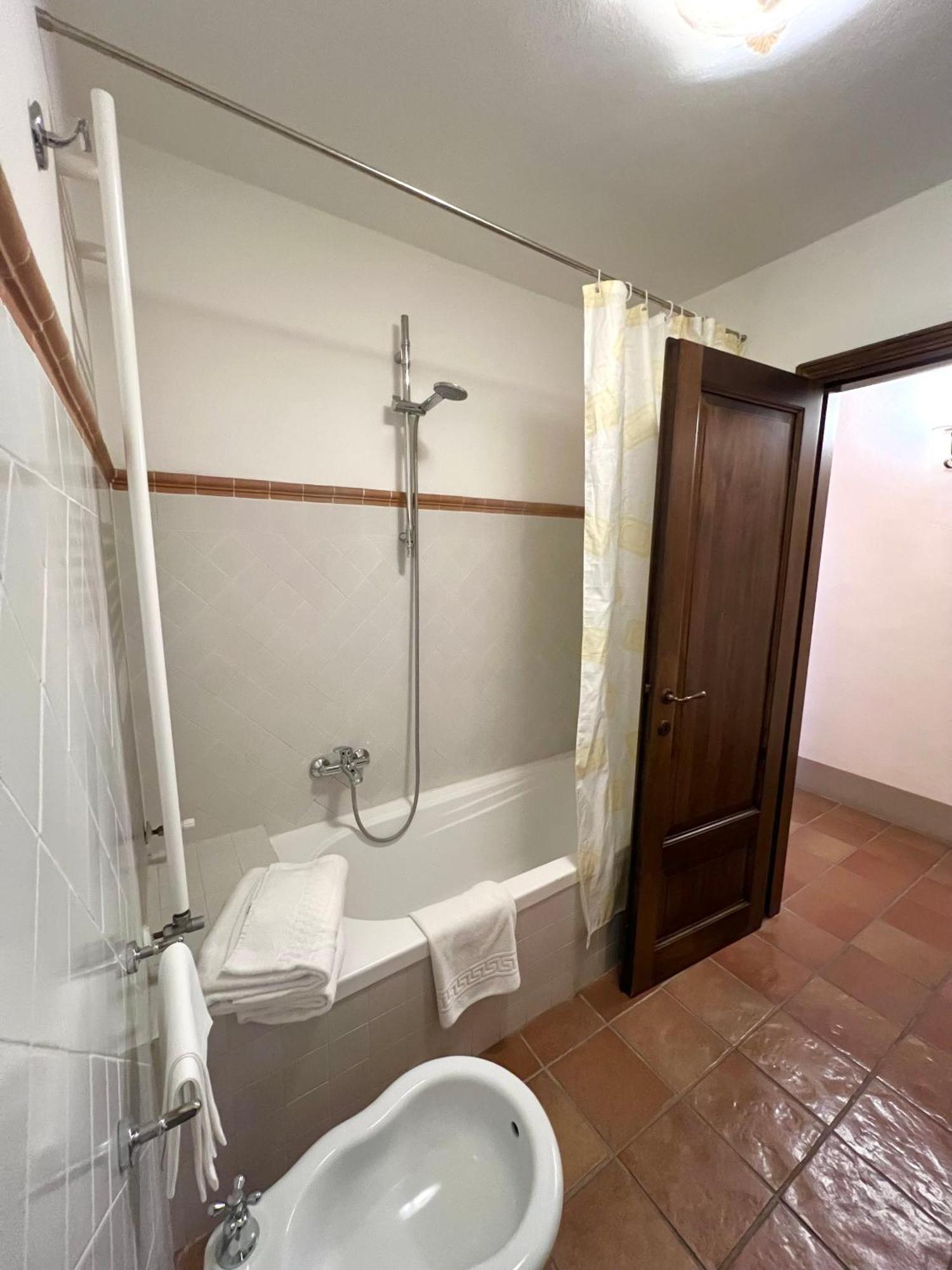 Le Viole Apartment San Gimignano Luaran gambar