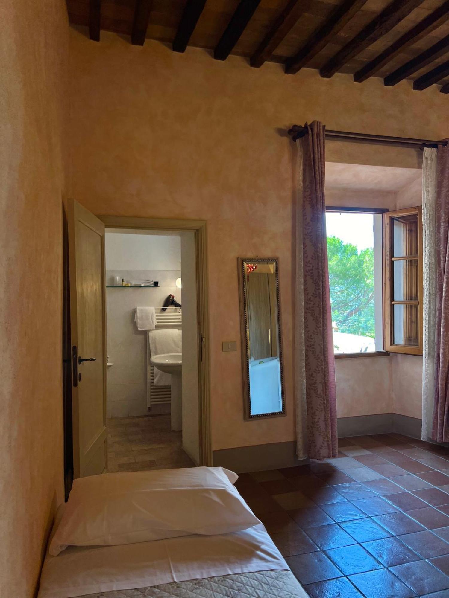 Le Viole Apartment San Gimignano Luaran gambar