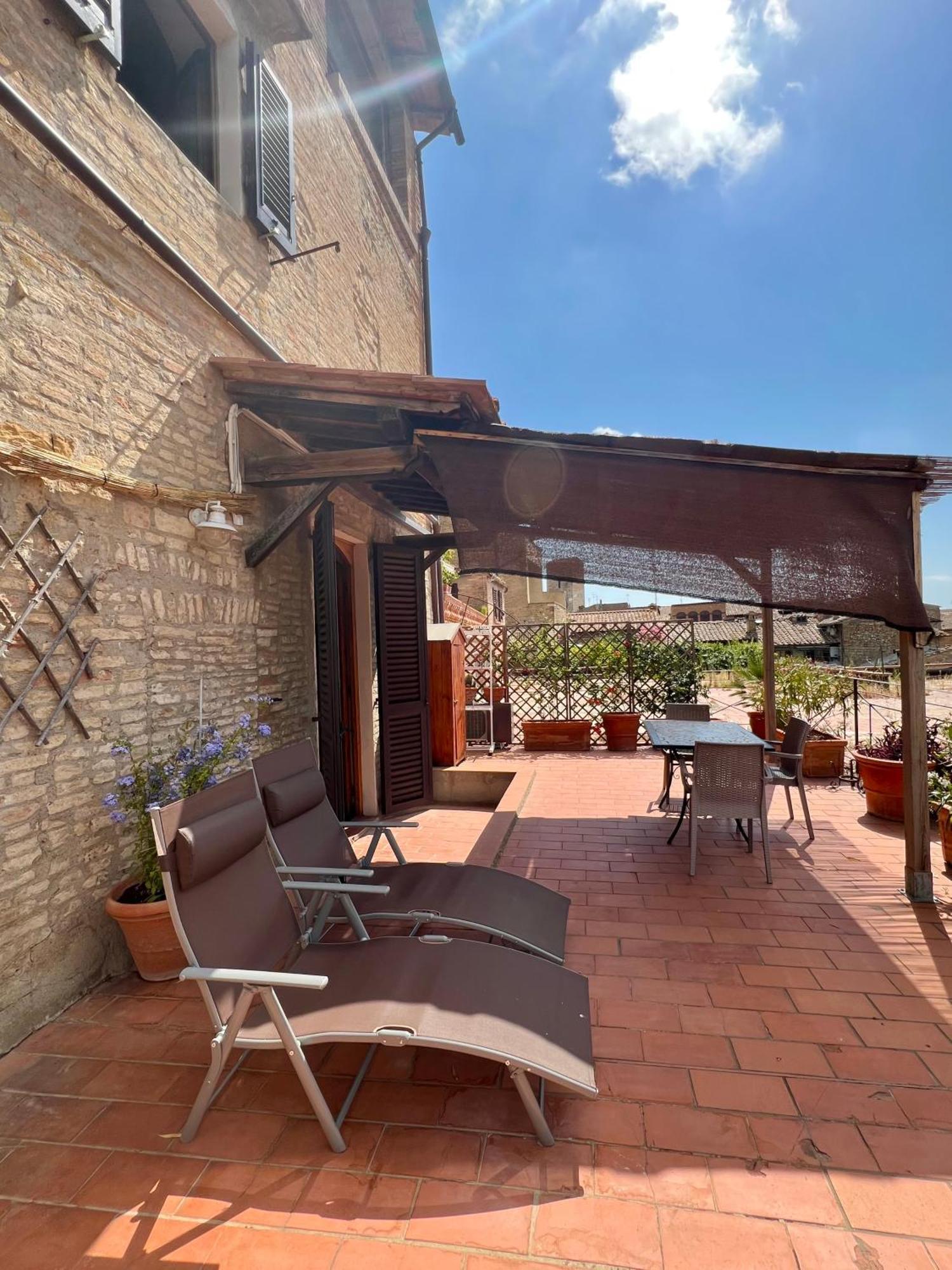 Le Viole Apartment San Gimignano Luaran gambar